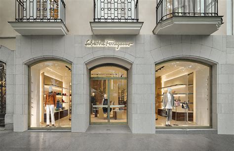 Ferragamo en Calle 81 No. 12.